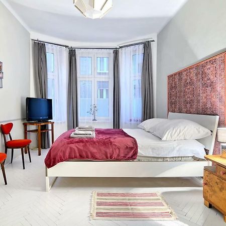 Luxury Retro Apartment, City Center, Wifi Krakow Exterior photo