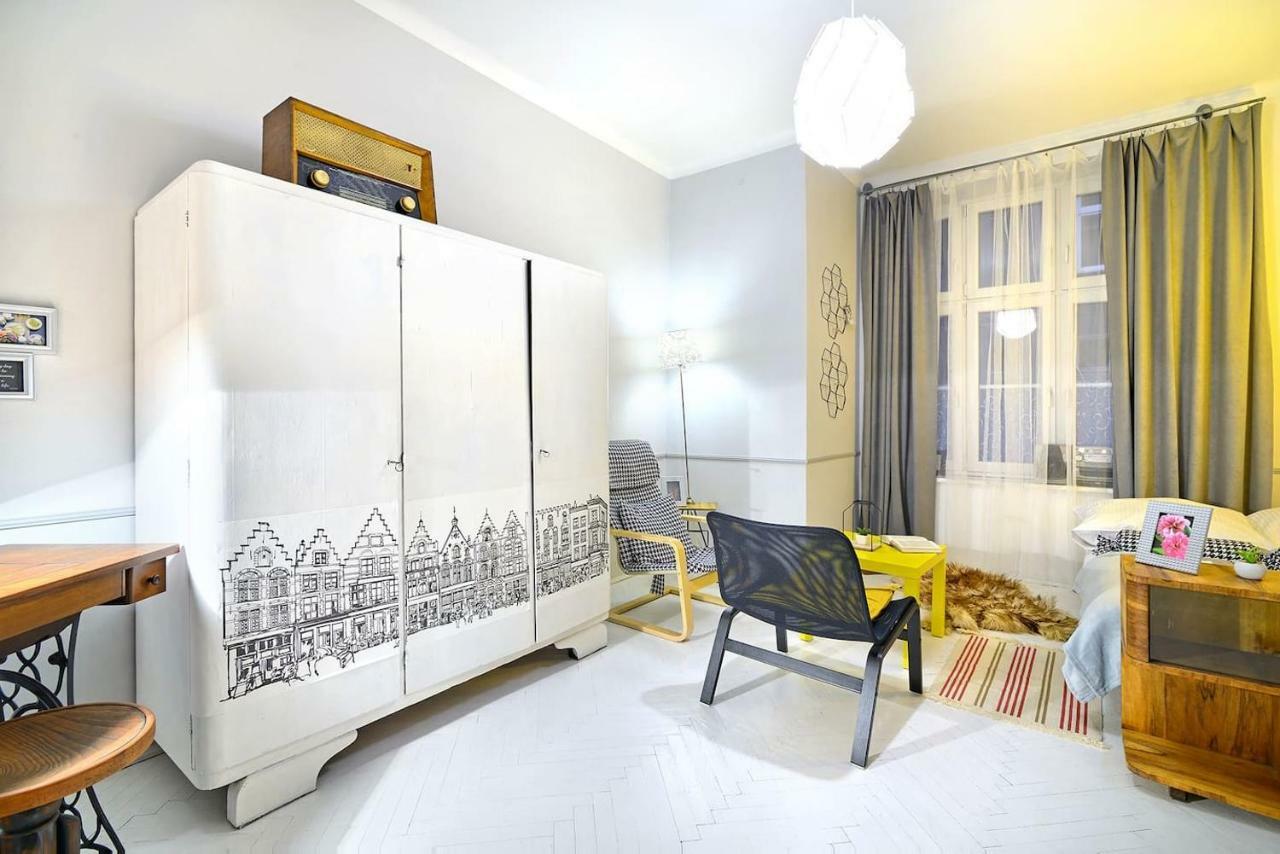 Luxury Retro Apartment, City Center, Wifi Krakow Exterior photo
