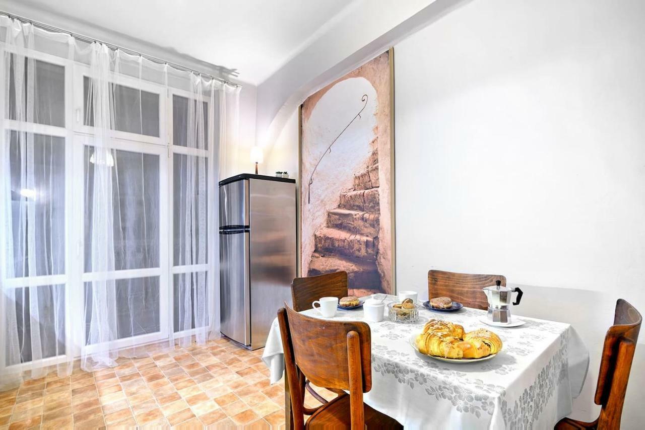 Luxury Retro Apartment, City Center, Wifi Krakow Exterior photo